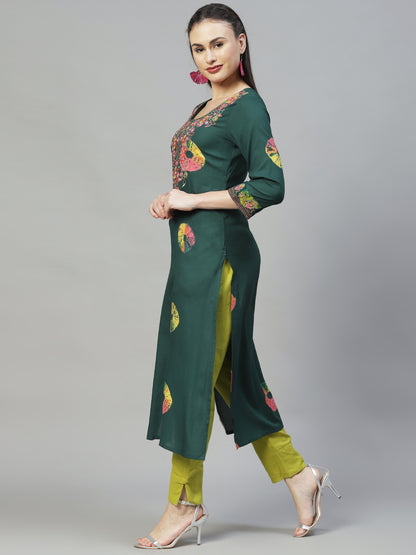 Ethnic Printed & Embroidered Straight Fit Kurta - Dark Green