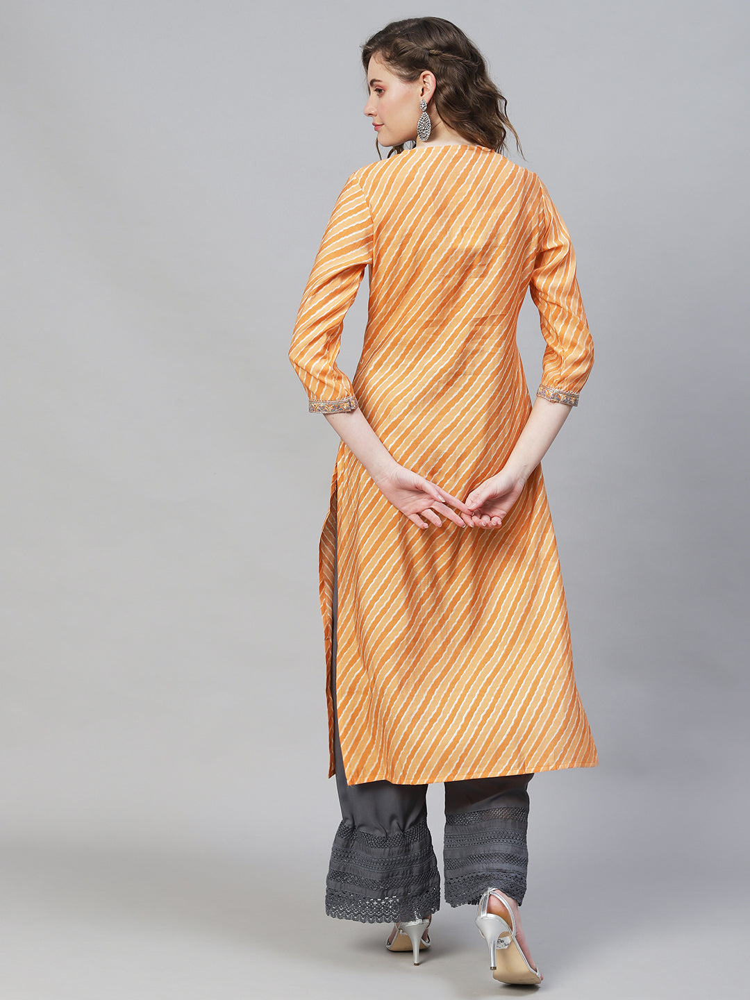 Leheriya Printed & Embroidered Straight Fit Kurta - Light Orange