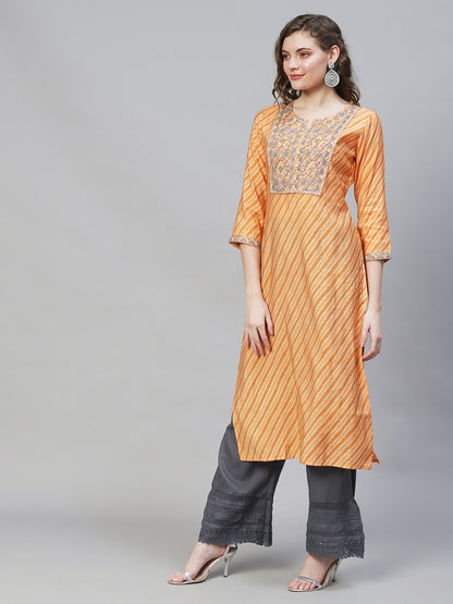 Leheriya Printed & Embroidered Straight Fit Kurta - Light Orange