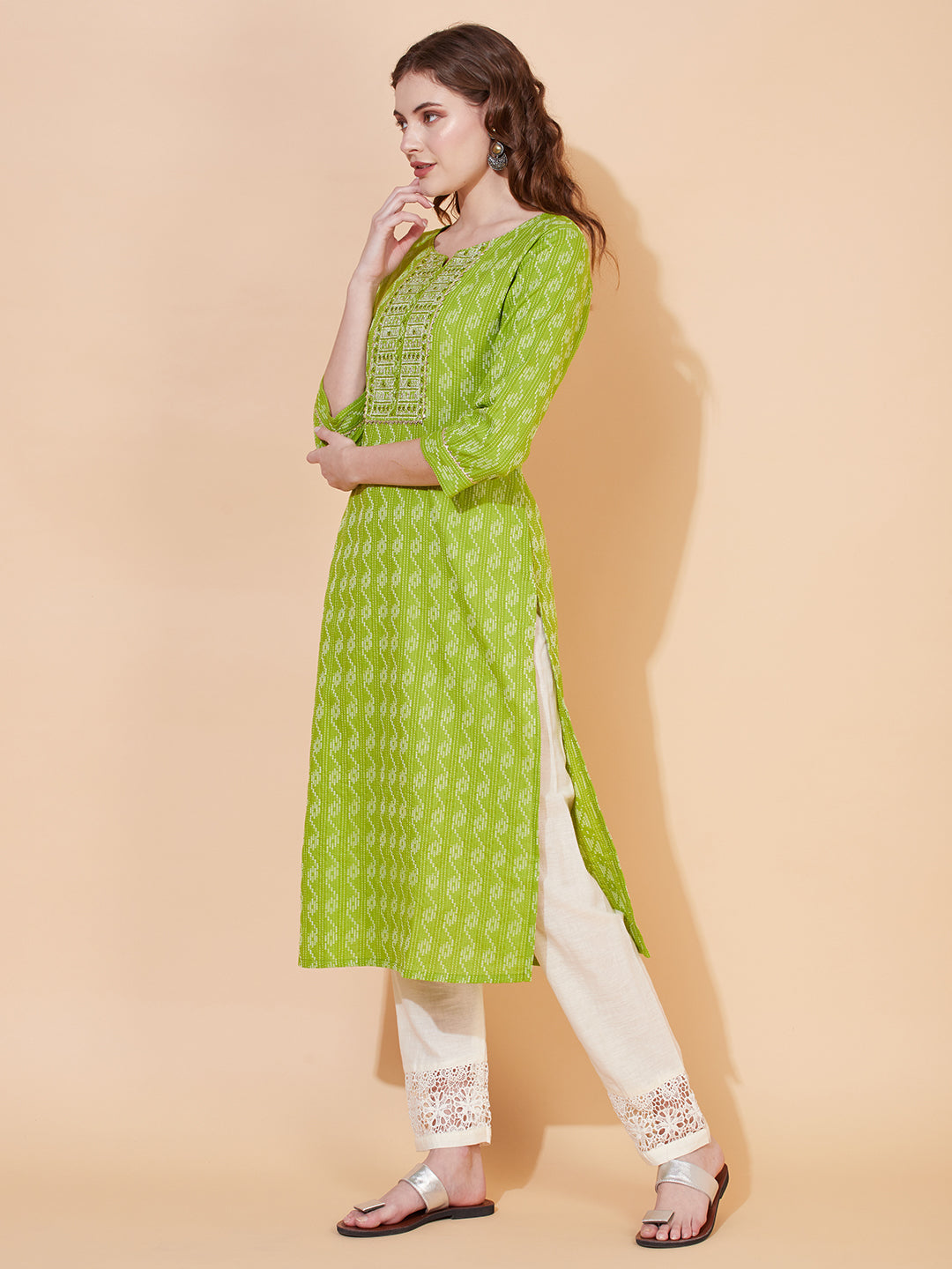 Green Kurtas - Buy Trendy Green Kurtas Online in India | Myntra