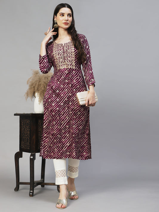 Leheriya Printed & Embroidered Straight Fit Kurta – Deep Purple