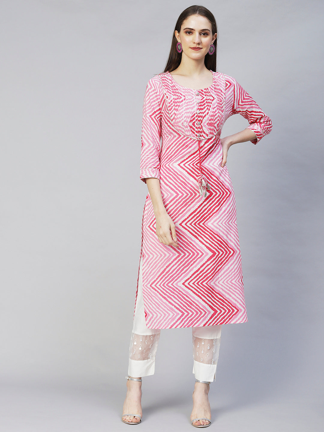 Leheriya Printed & Embroidered Straight Fit Kurta - Pink