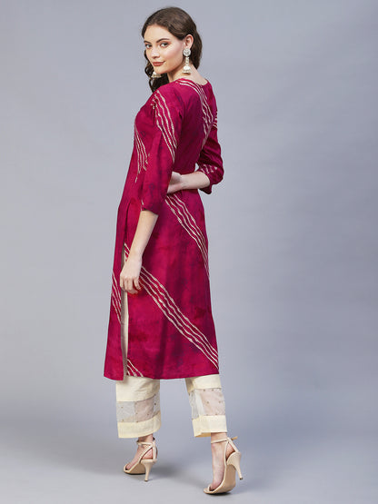 Ethnic Printed & Mirror Embroidered Straight Fit Kurta – Magenta