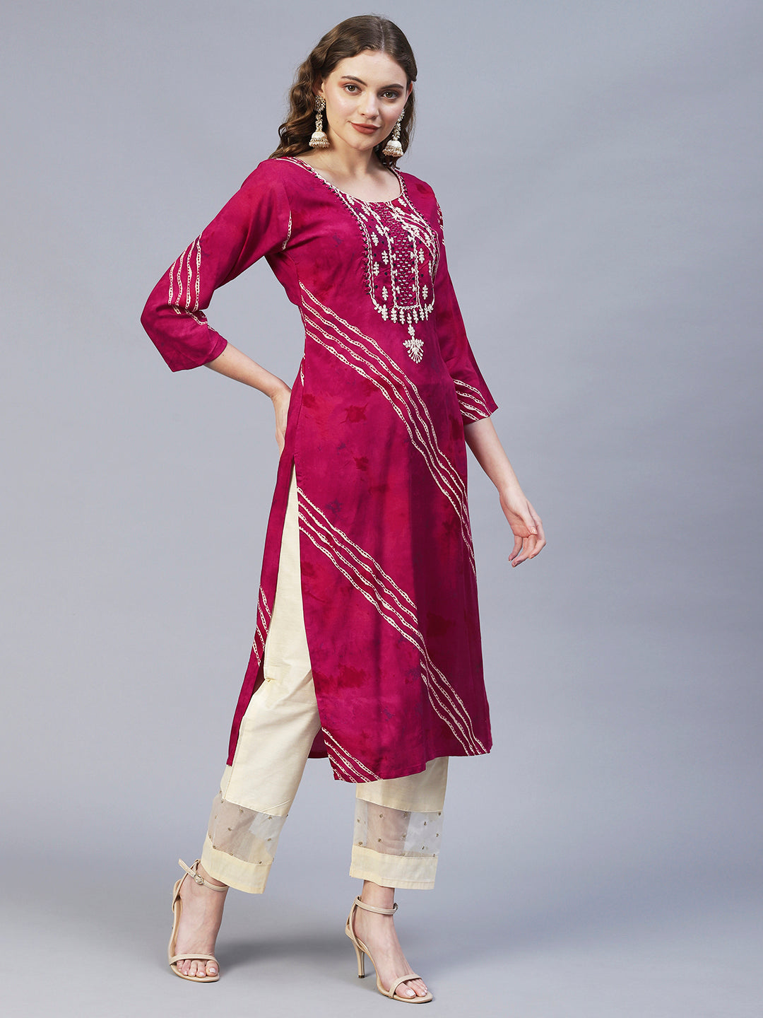 Ethnic Printed & Mirror Embroidered Straight Fit Kurta – Magenta