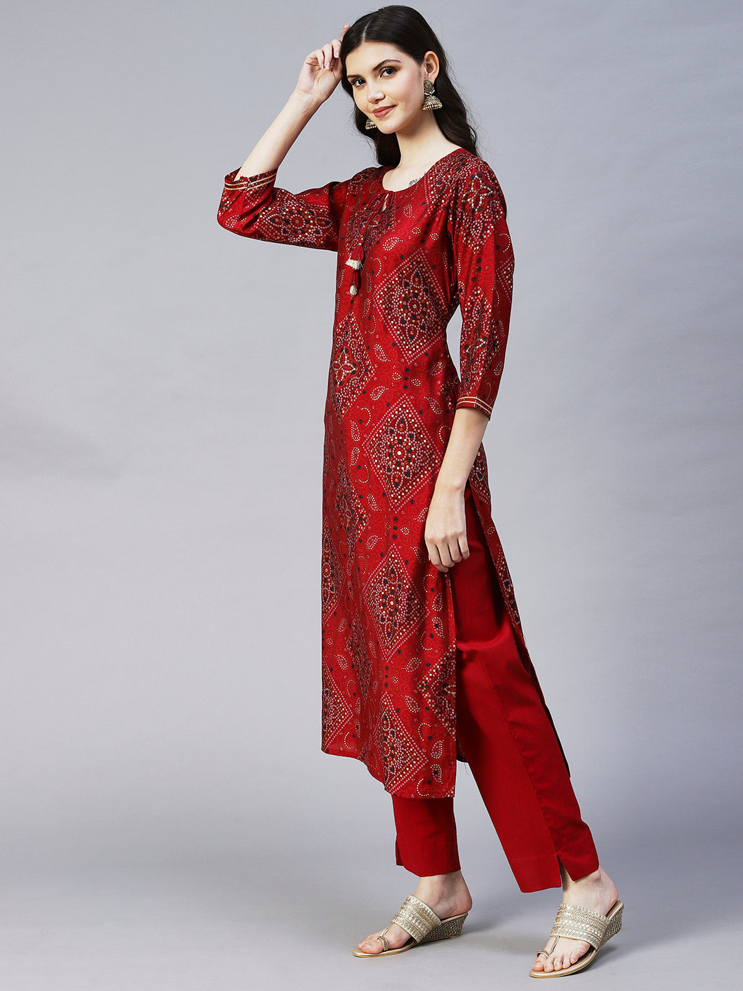 Bandhani Printed Straight Fit Kurta with Pant - Maroon