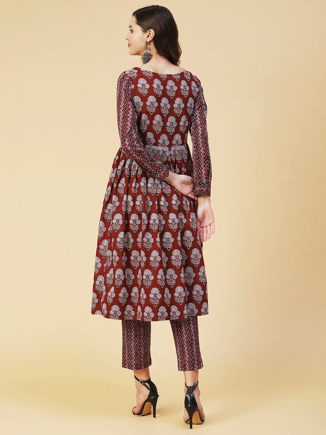 Ethnic Floral Printed A-Line Kurta with Pant - Brown