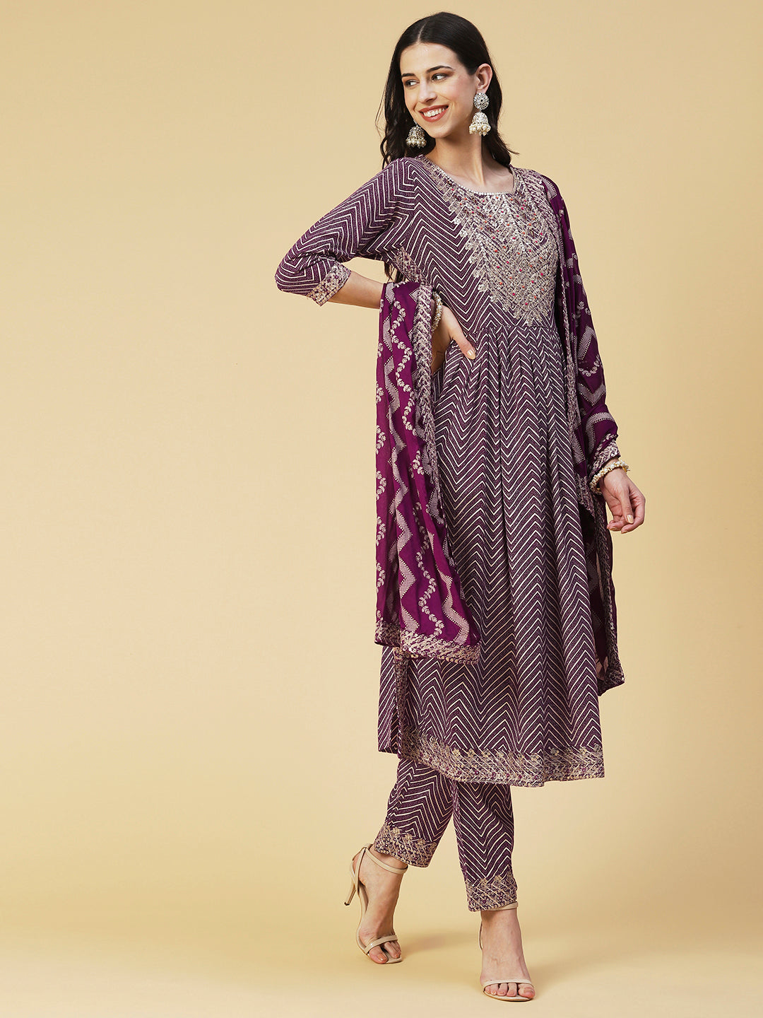 Chevron Printed Embroidered Kurta With Pants & Dupatta - Burgundy