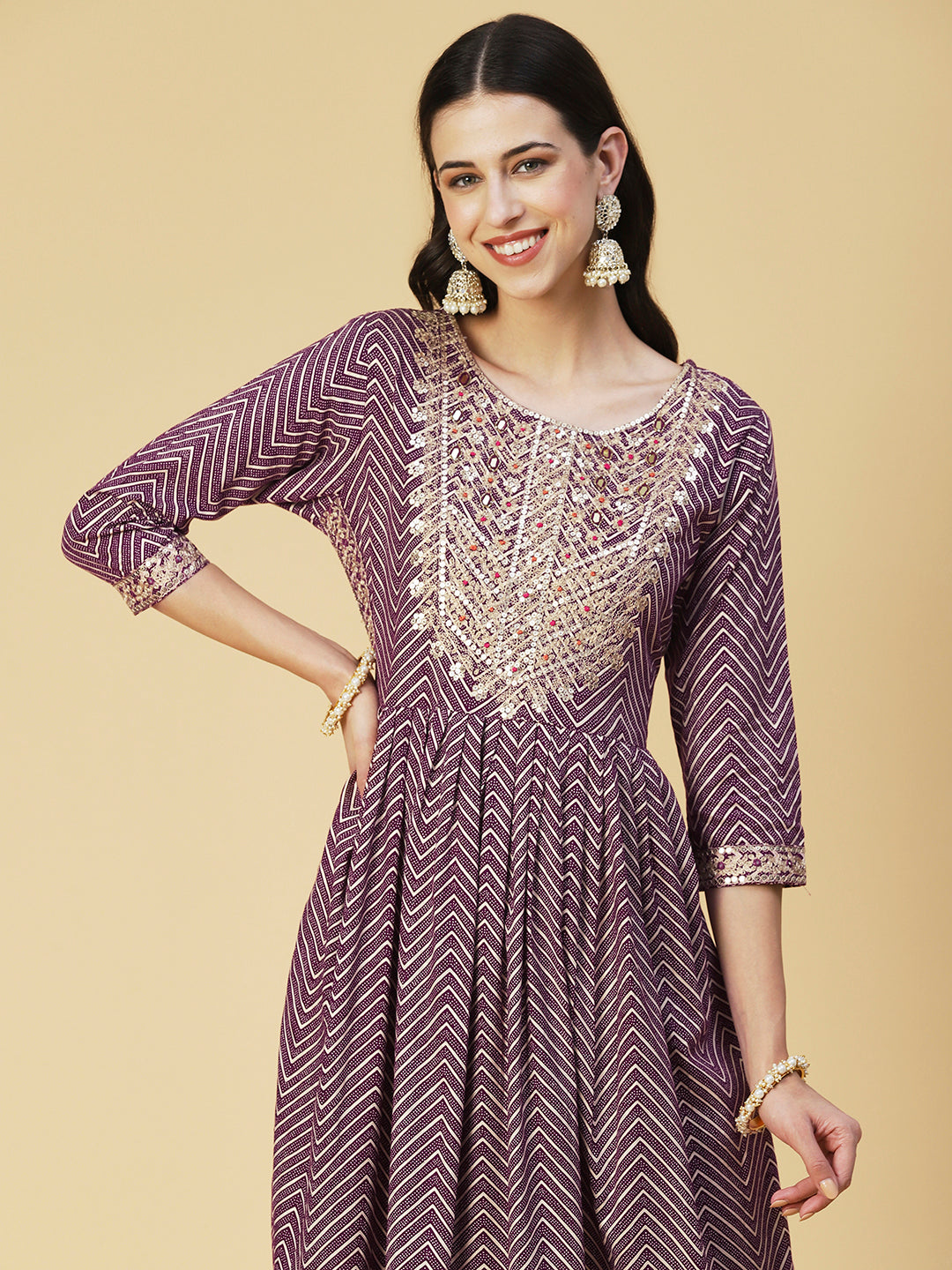 Chevron Printed Embroidered Kurta With Pants & Dupatta - Burgundy