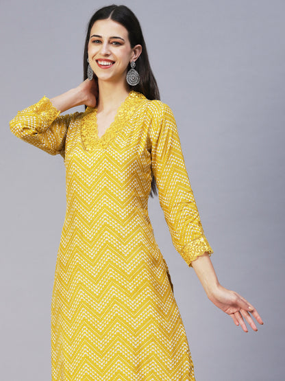 Geometric Printed Scallop Lace Kurta With Pants & Embroidered Dupatta - Yellow