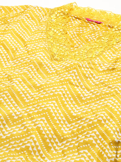 Geometric Printed Scallop Lace Kurta With Pants & Embroidered Dupatta - Yellow