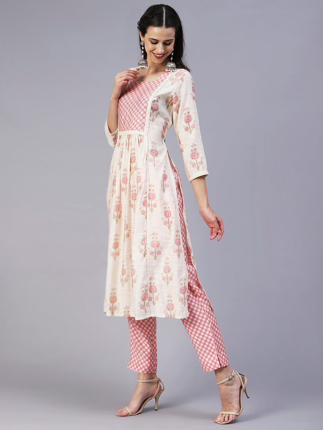 Floral Printed Sequins & Beads Embroidered Kurta With Pants - Off-White