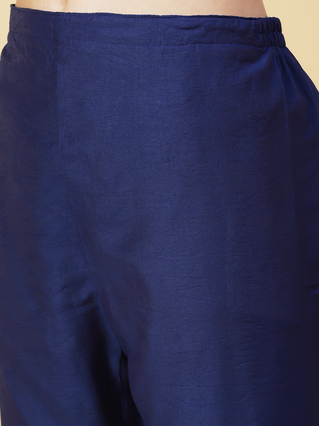 Solid Resham & Sequins Embroidered Kurta With Pants & Bandhani Dupatta - Blue