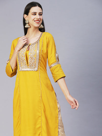 Solid Floral Embroidered Straight Fit Kurta - Yellow