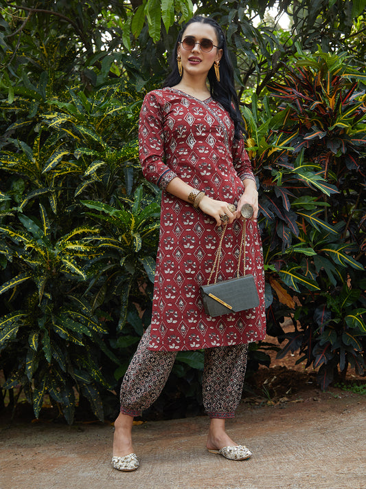 Floral Printed Mirror & Zari Embroidered Kurta With Printed Salwar - Maroon