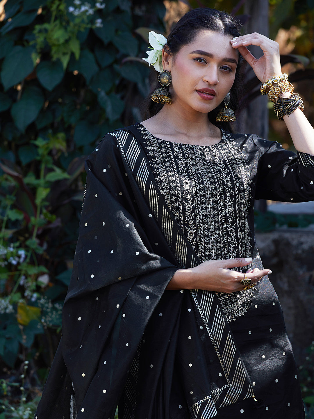 Solid Floral Embroidered Straight Fit Kurta with Pant & Dupatta - Black