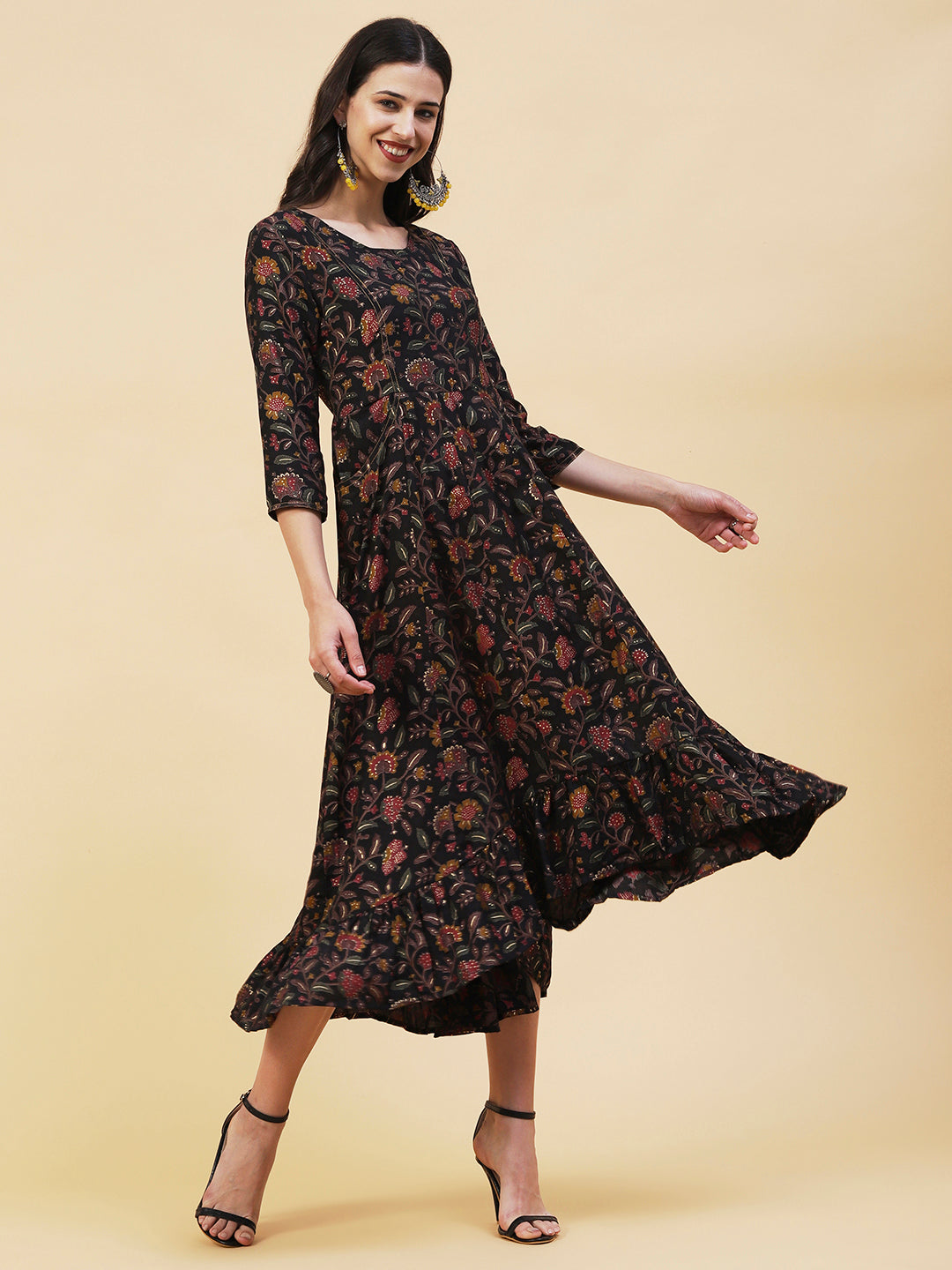 Floral Printed Paneled High Low Hem Maxi Dress - Black