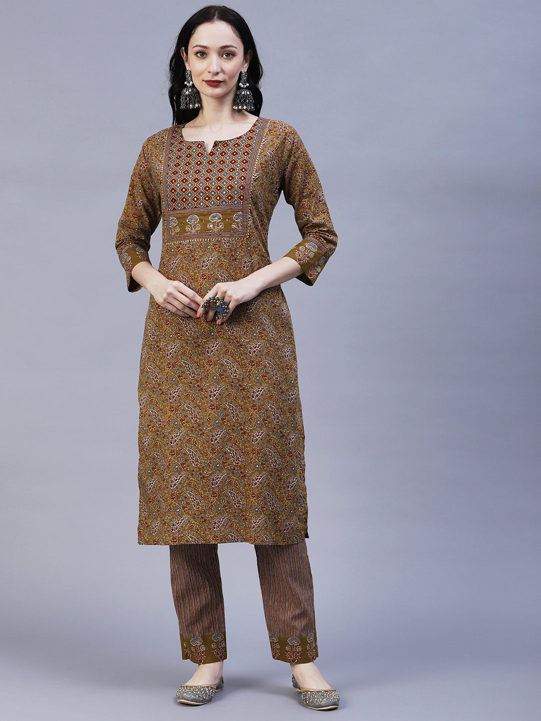 Floral Block Printed Zari & Sequins Embroidered Kurta With Pants - Taupe