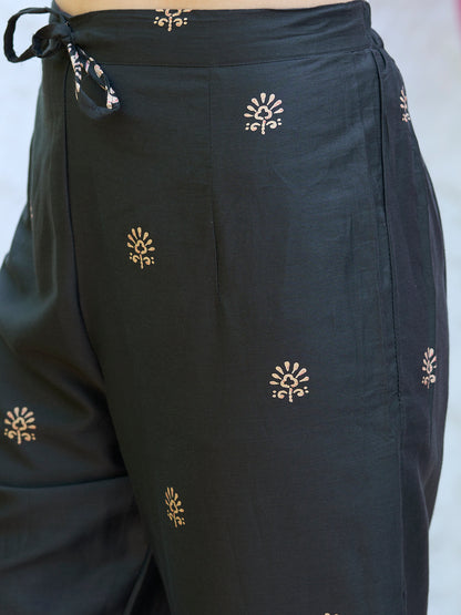 Floral Printed Mirror Embroidered Kurta With Floral Pants - Charcoal