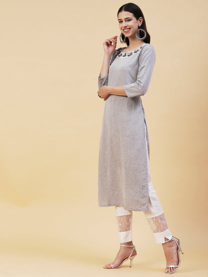 Floral Hand Embroidered Straight Fit Kurta - Grey