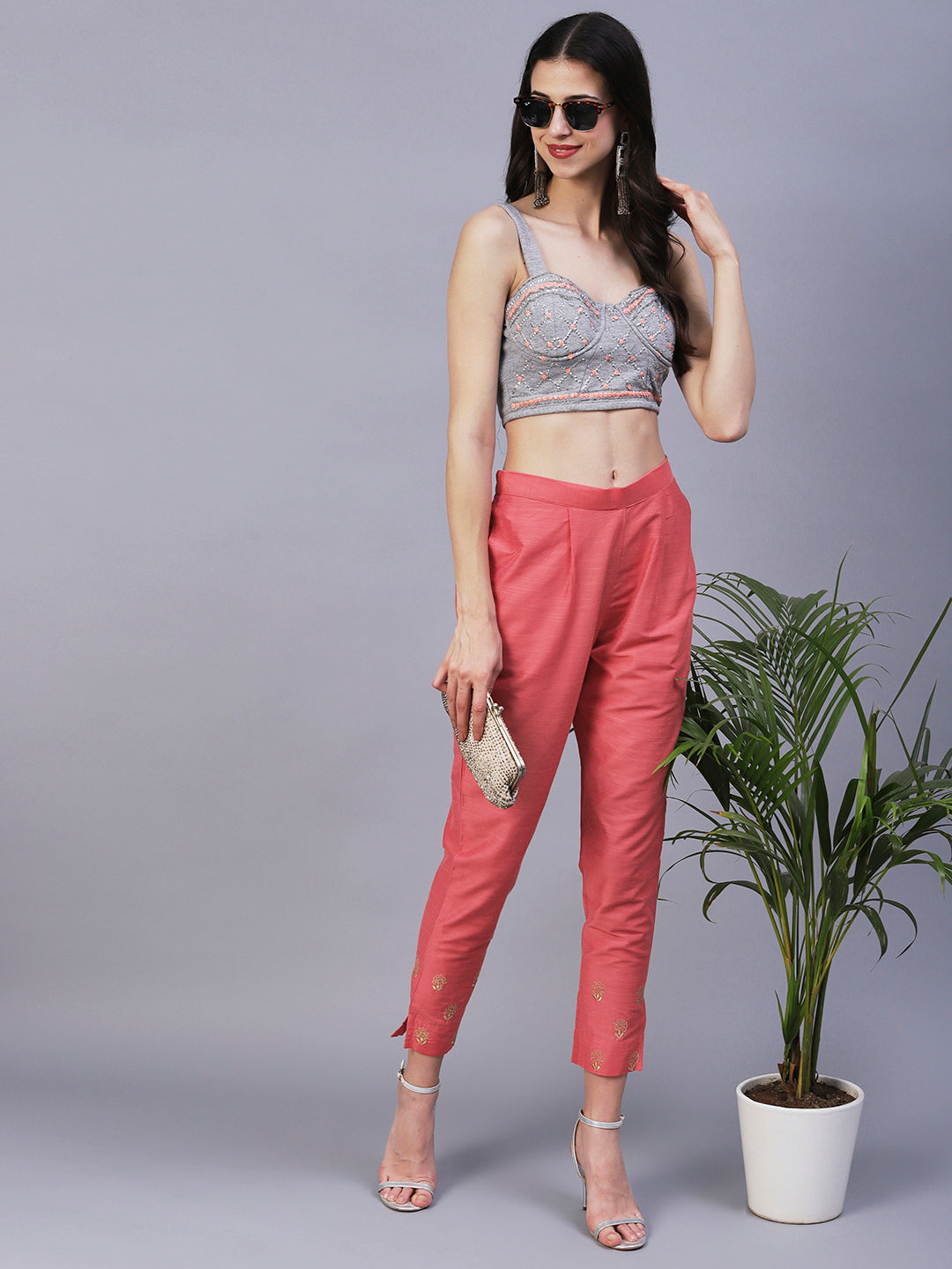 Solid Zari Floral Embroidered Pants - Peach