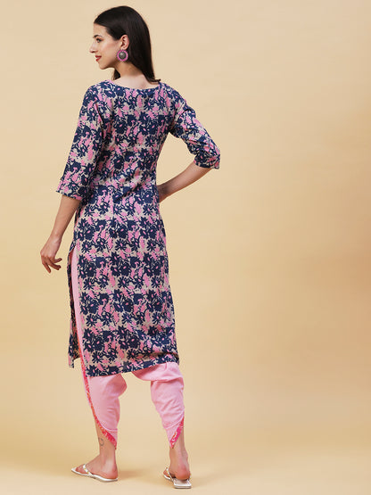 Abstract Printed Buttoned Kurta - Blue