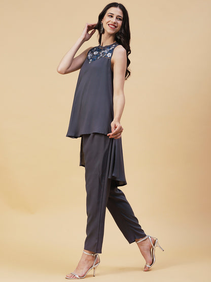 Solid Resham & Beads Embroidered High-Low Kurta with Pants - Grey