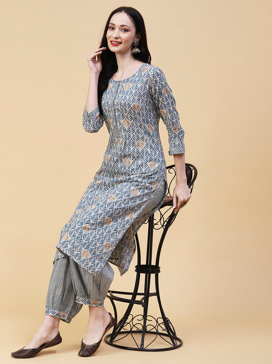 Ethnic Block Printed Mother-Of-Pearl Buttoned Kurta With Checked Pants - Blue & White