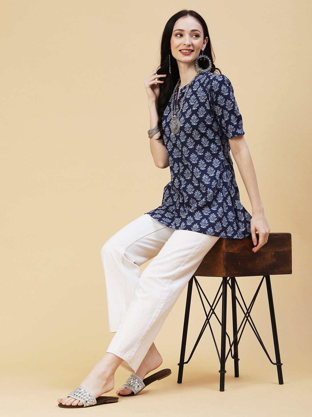 Buy Florida Silk Cigarette Pant Suit In Navy Blue Colour Online -  LSTV03436-Navy Blue | Andaaz Fashion Eid Store