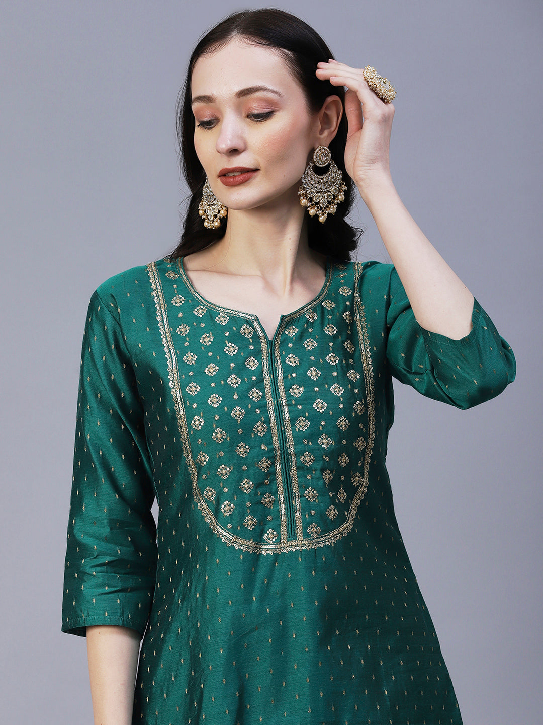 Solid Zari Jacquard Sequins & Zari Embroidered Kurta With Zari Jacquard Dupatta - Green