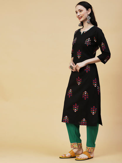 Abstract Printed Sequins & Beads Embroidered Kurta - Black