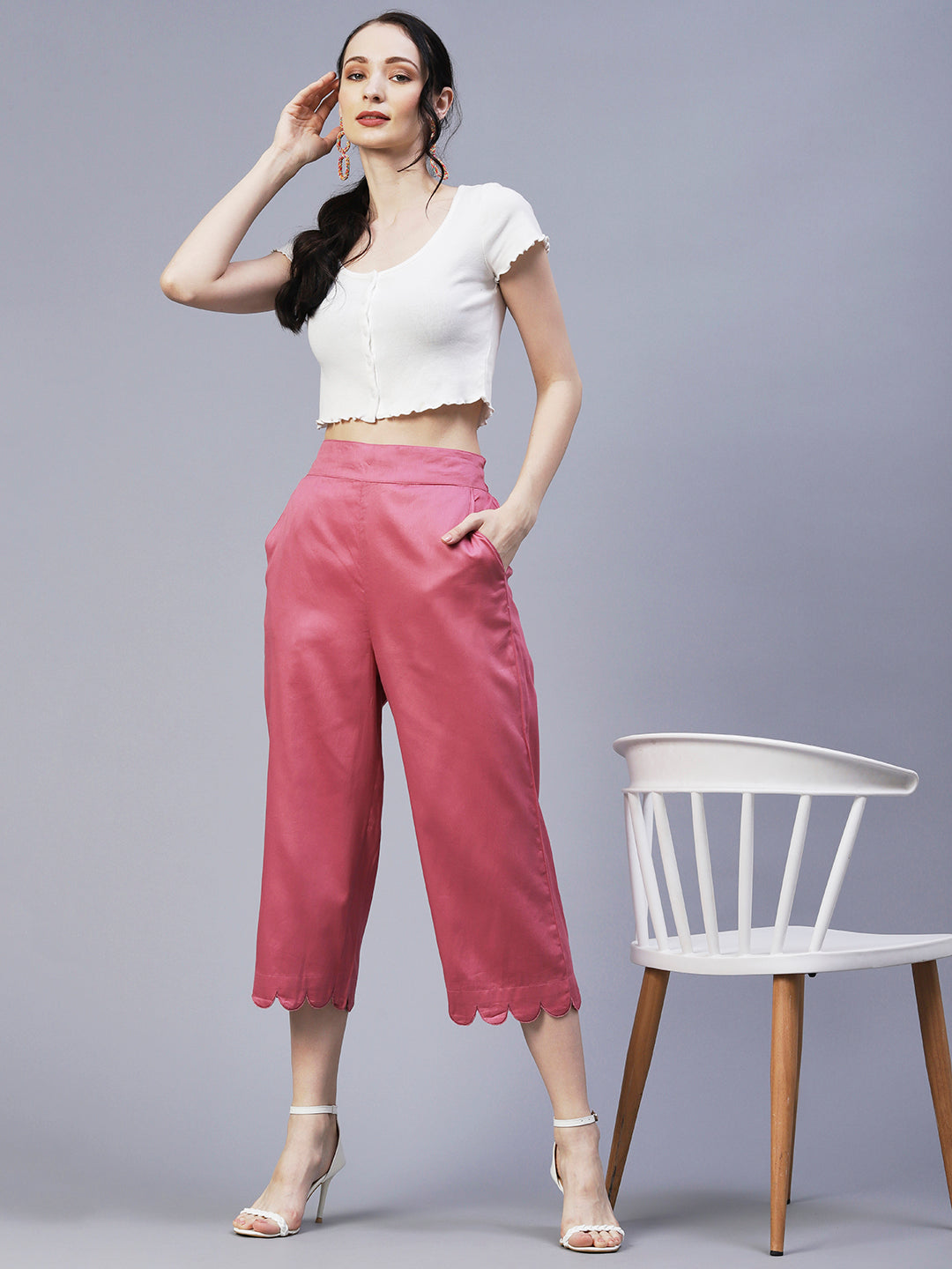 Solid Scalloped Hem Straight Fit Palazzo - Pink