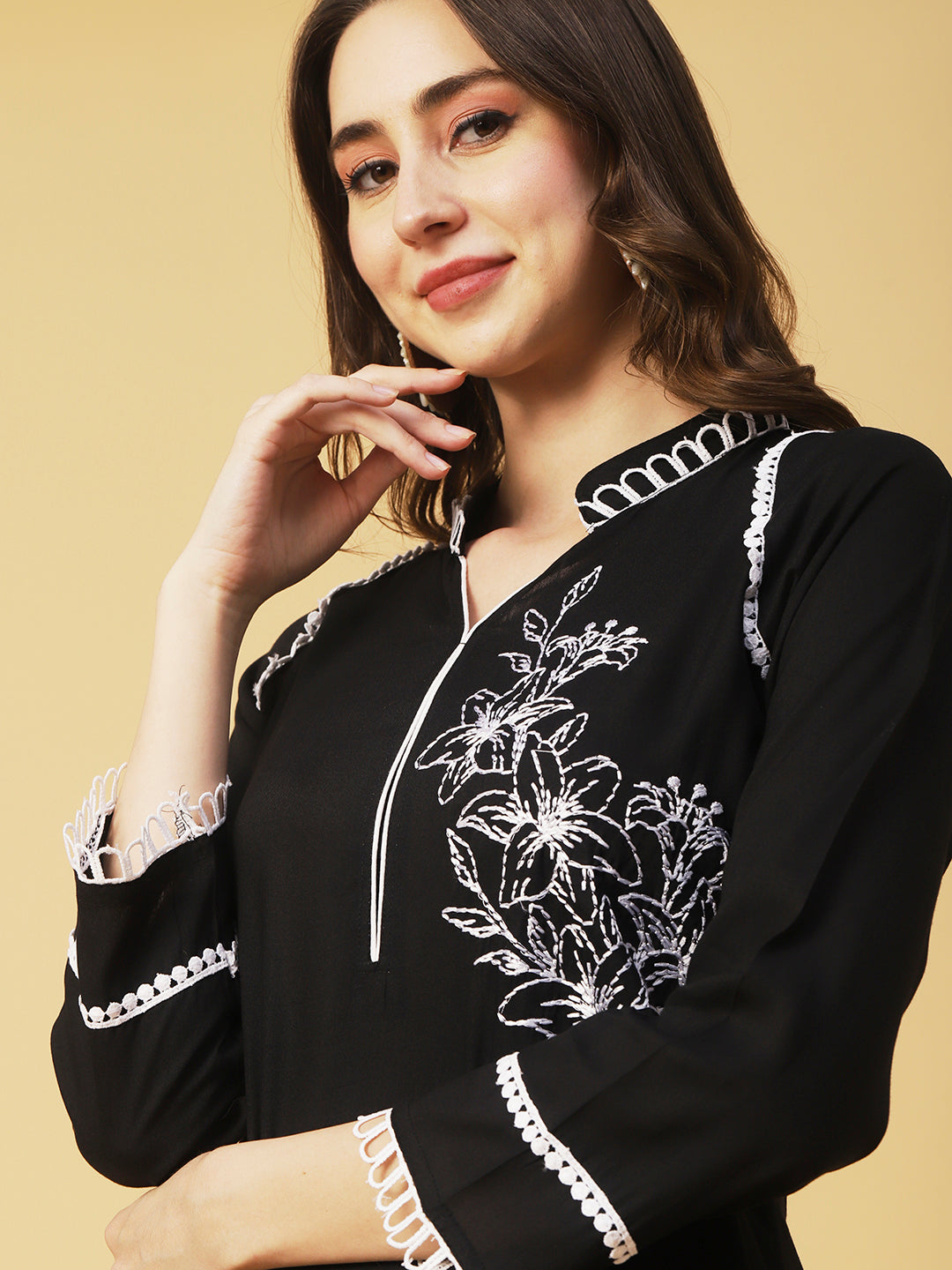 Solid Resham Embroidered Crochet Lace Work Kurta With Pants - Black