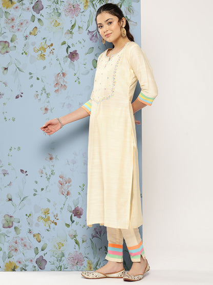 Solid Floral Embroidered Straight Fit Kurta with Pant - Off White