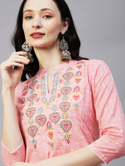 Geometric Printed Resham Ethnic Embroidered Kurta With Scallop Lace - Pink