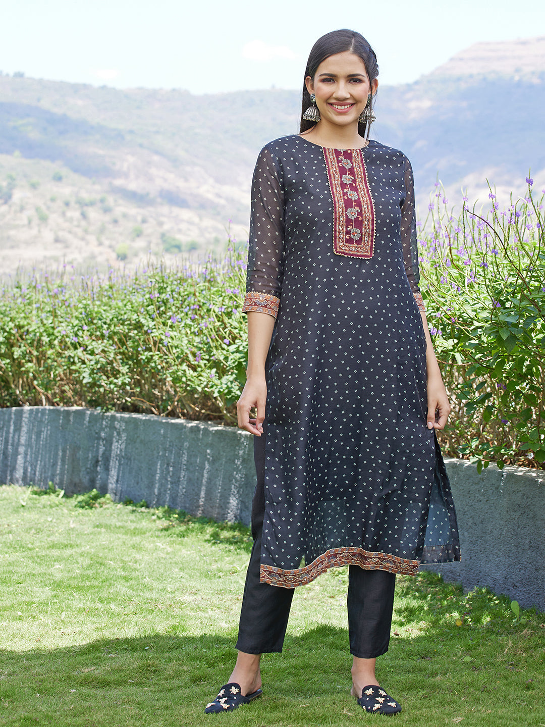 Embroidered & Bandhej Printed Kurta & Pants and Dupatta - Black