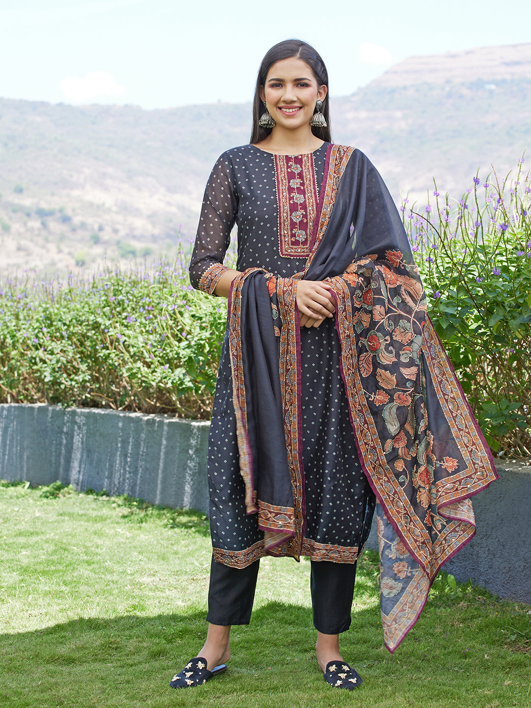 Embroidered & Bandhej Printed Kurta & Pants and Dupatta - Black