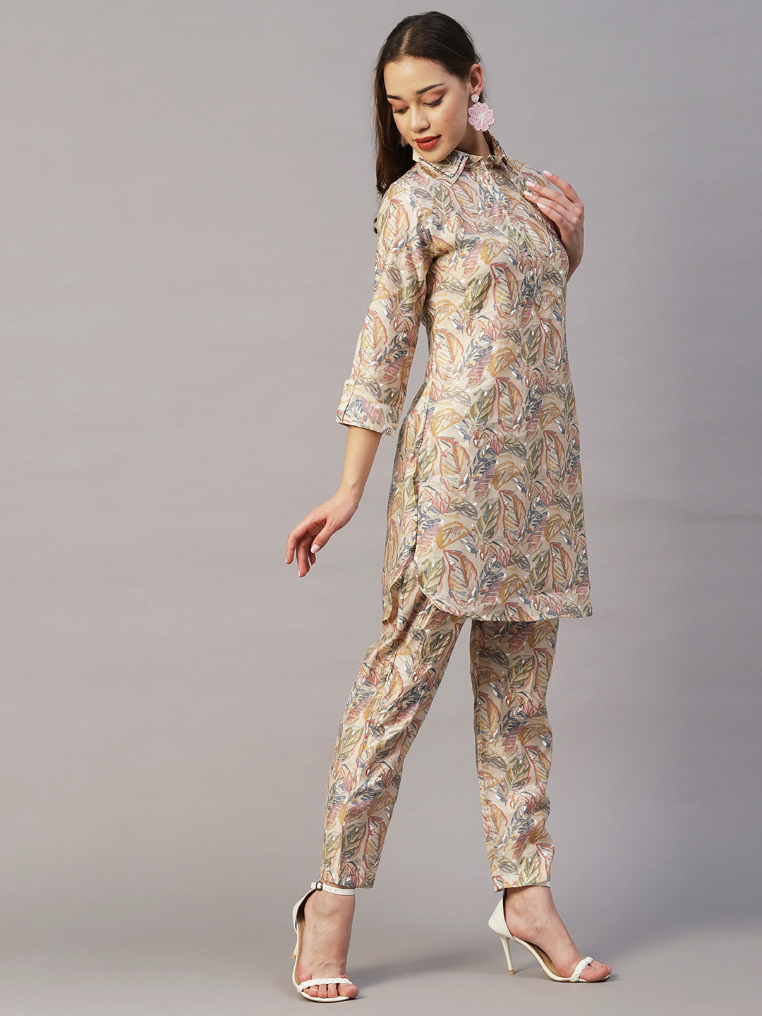 Leaf Foil Printed Sequins Embroidered Kurta With Printed Pants Set - Beige & Multi