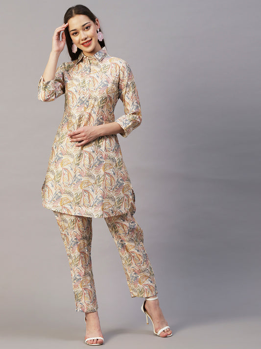 Leaf Foil Printed Sequins Embroidered Kurta With Printed Pants Set - Beige & Multi
